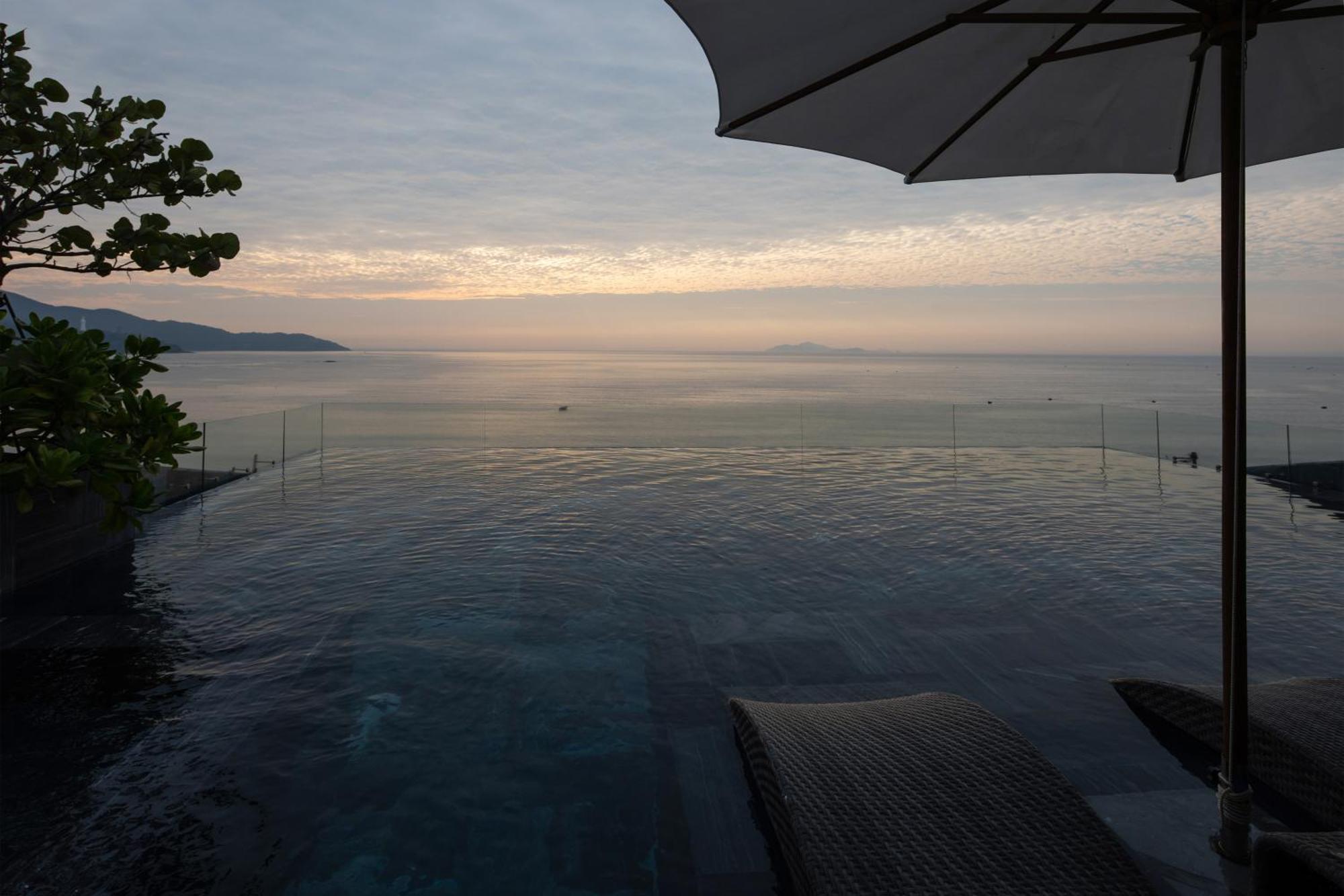 Leaf Beachfront Hotel Da Nang Zewnętrze zdjęcie